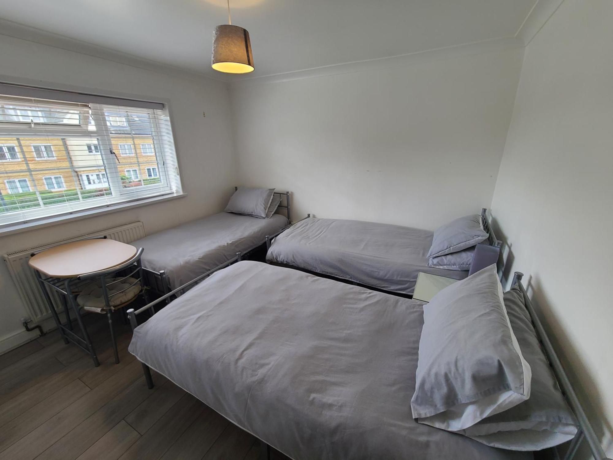 Gatwick Rooms-Travel Service-Airport Parking Ifield Exteriér fotografie